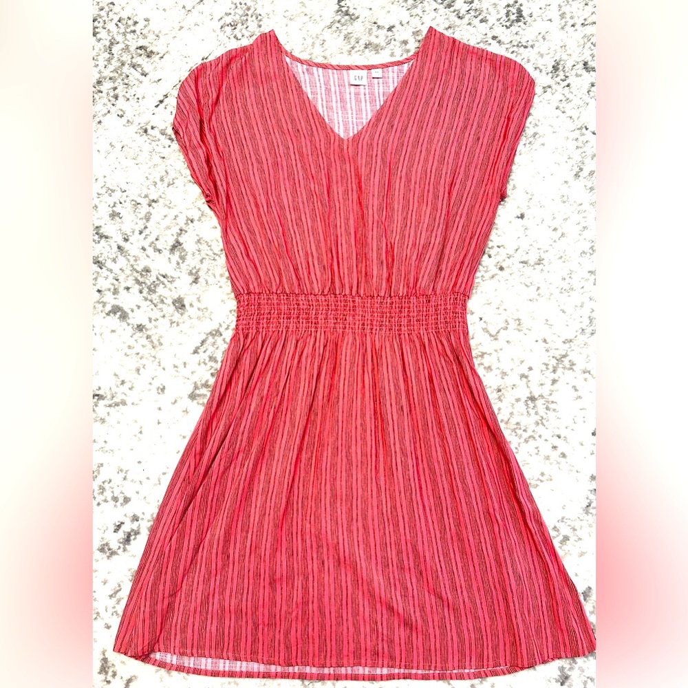 Casual Red V-Neck Smocked Waist Dress